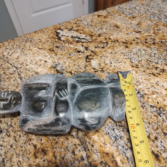 Vintage African/Inuit Soapstone Carving Human Figure Sculpture Black - Picture 8 of 8